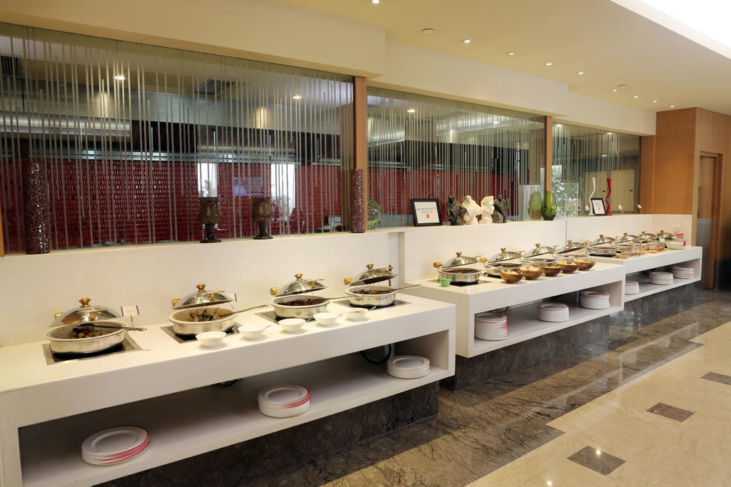 Radisson Blu Suites Gurgáon Kültér fotó