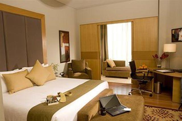Radisson Blu Suites Gurgáon Szoba fotó