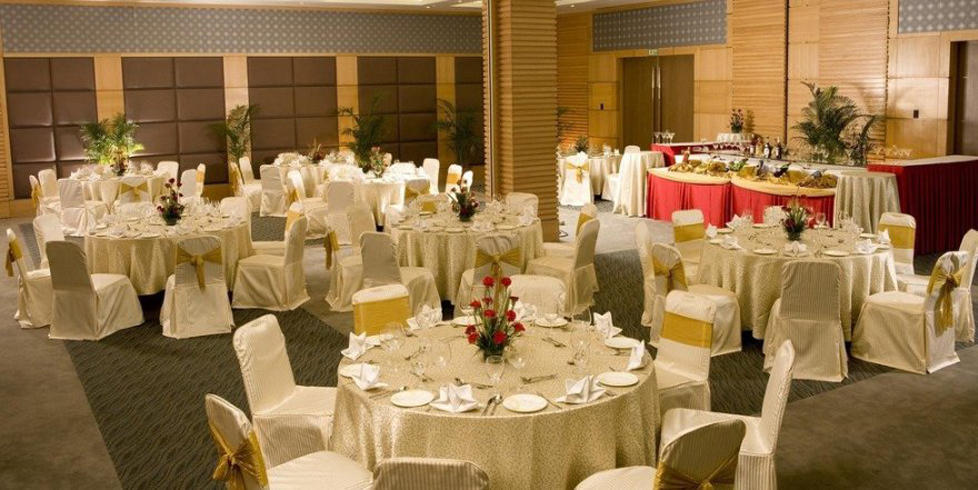 Radisson Blu Suites Gurgáon Kültér fotó